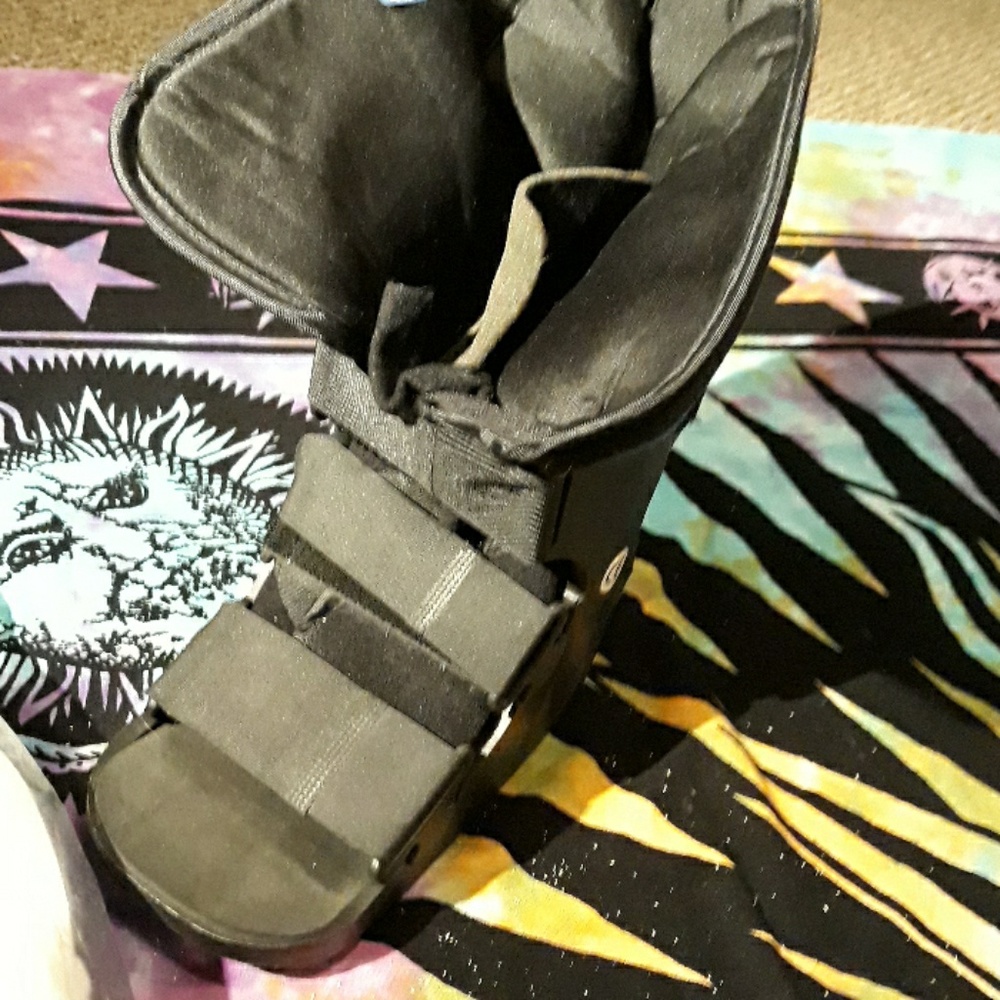 Doctors Choice Boot - Picture 3 of 6
